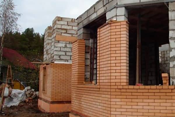 Утепление внешних стен частного дома из пеноблоков (силикатных блоков) снаружи (фото)